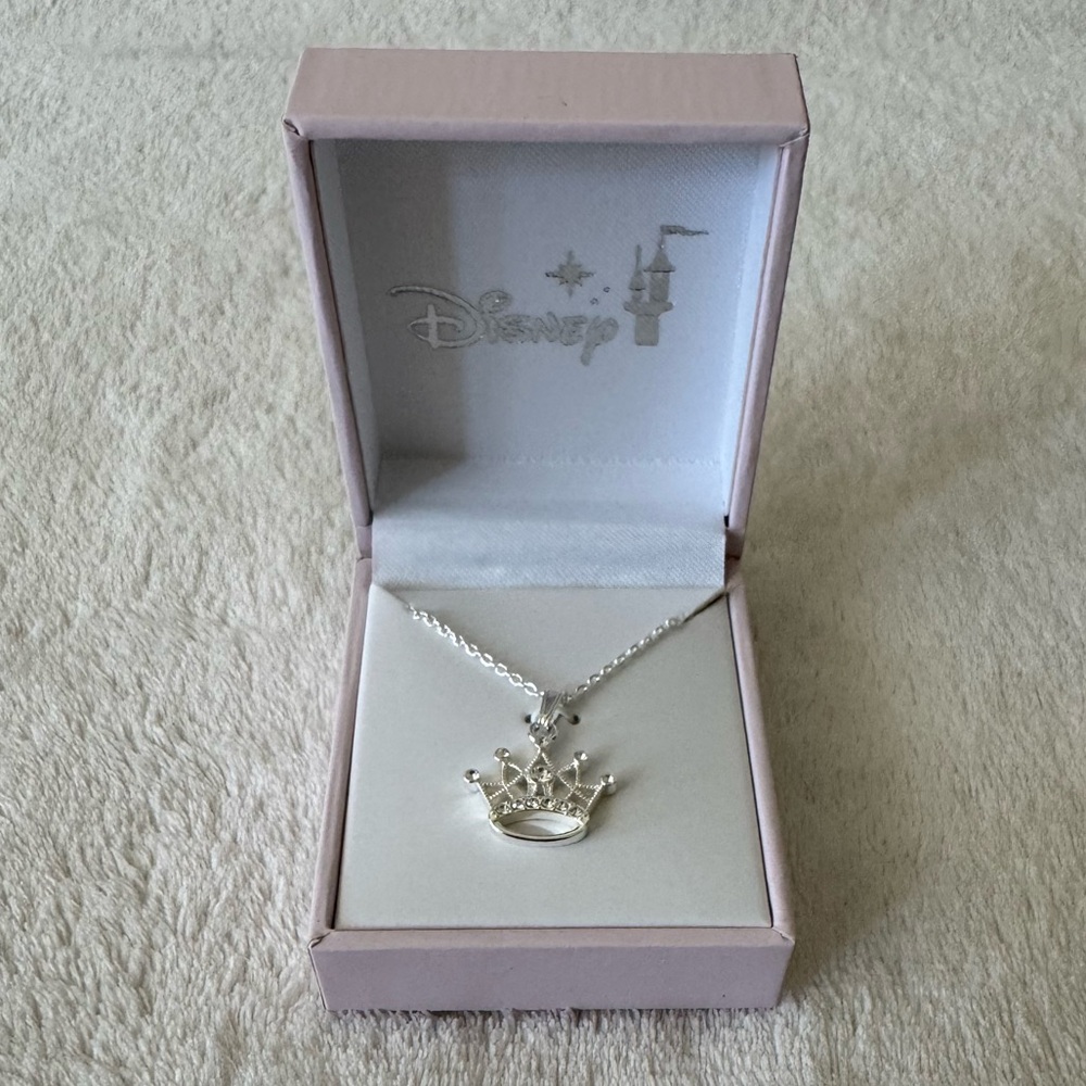 NIB Disney Kingdoms & Castles Collection Princess Crown Necklace